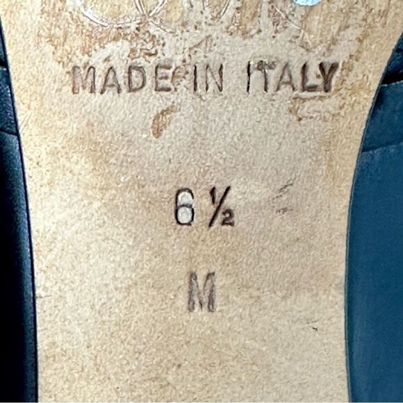 Michael Kors Heels- Size 6.5 - Picture 15 of 15
